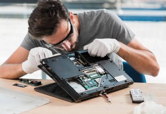 REPARACION Y MANTENIMIENTO DE LAPTOPS - PCs - 1